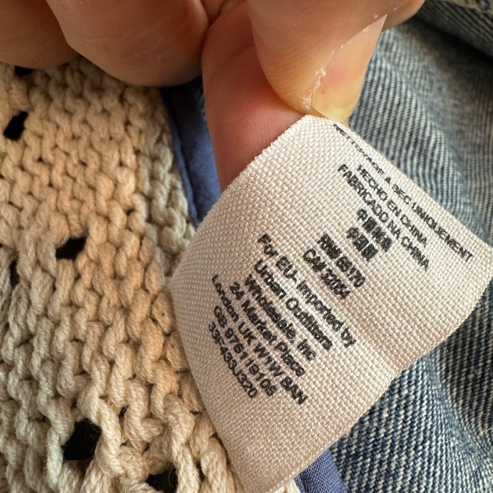 Free People Distressed Denim Crochet Vest size small - Picture 7 of 7